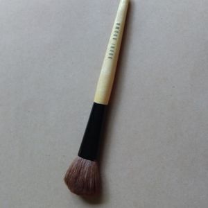 Bobbi Brown Blush Brush